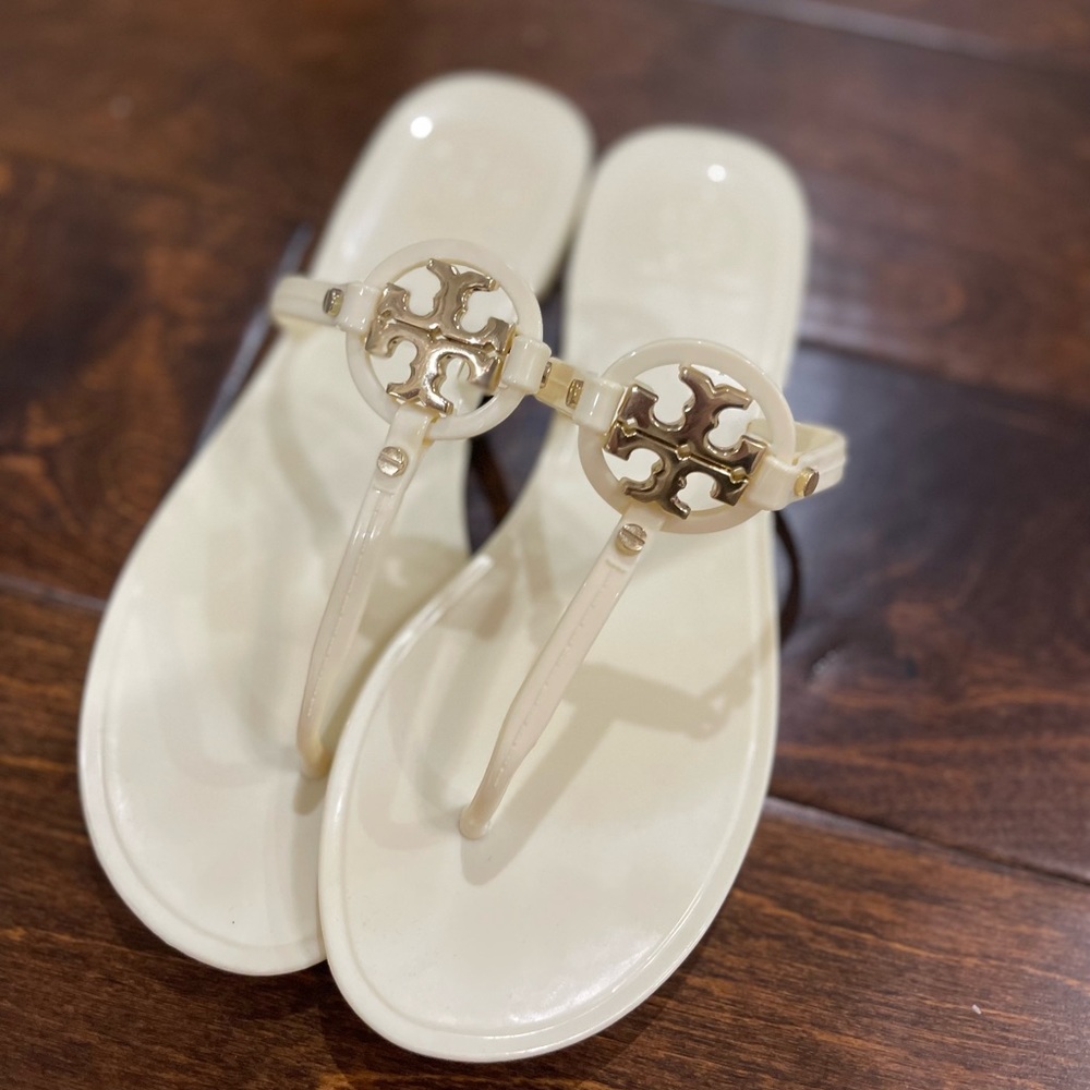 Tory Burch ivory jellies